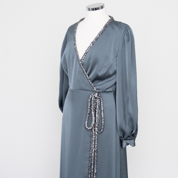 Sachin & Babi Dorthea Sequin Trim Gown - Picture 12 of 16